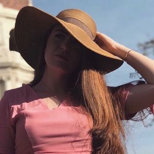 Meet your Posher, Daisy